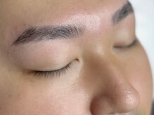 エリス 京橋(Eliss)/メンズハリウッドブロウリフト