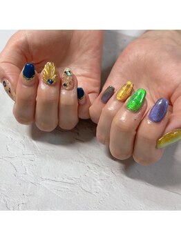 ブラン(blanc)/詰め込みゴージャスネイル♪