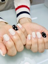 カラーズ(COLORS)/モノトーンネイル