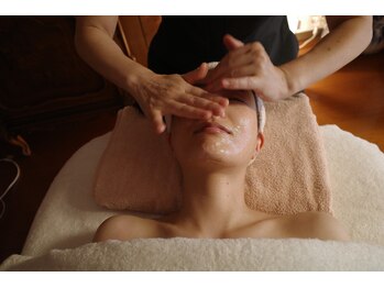 ジフィー(Gify)/ダブル洗顔から行います