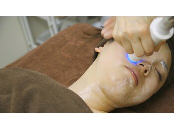 チェルシー 小岩店(Chelsea)/フェイシャル施術風景