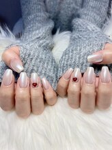 マンマ ディ ビビ ネイル(mamma di vivi nail)/