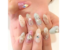 ガーリーネイル