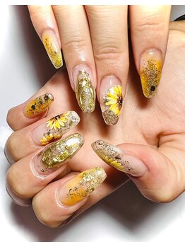 ベリッシモ(BELLISSIMO)/~ひまわりネイル~