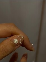 アトワ バイ サイ(A'tois by sai)/white rose .