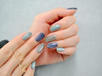 レミア アイラッシュアンドネイル 大船(REMIA)の写真/【初回オフ無料 ワンカラー¥5980】シンプルネイルでも指先を美しく魅せる圧巻の技術★持ち良し!センス良し!