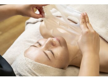 グラツィア(Grazia)/シートマスク×ヒト幹[池袋]