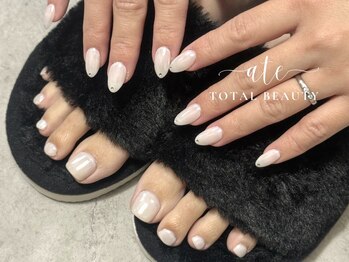 ハンドフットお揃いネイル