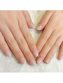 キュント(Qun’t)/ホワイトパールのグラデーション