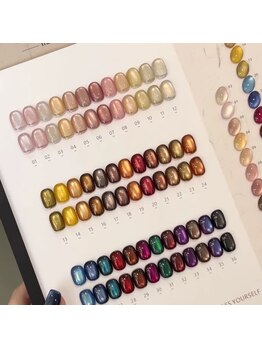 ネイルブラン(Nail Blanc)の写真/色たくさん揃う当店へ♪持ち込みデザイン大歓迎！毎月更新定額デザインも魅力◎