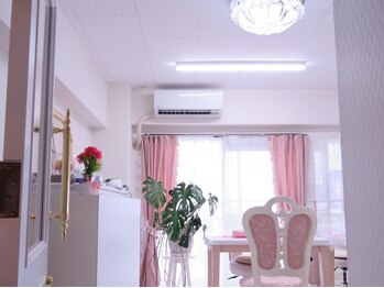 リボングミ(Ribon gumi)/サロンの中です