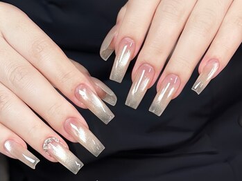 ジョイネイルスタジオ 高田馬場(JoY Nail Studio)の写真/《ナチュラルな仕上がりが高評♪》爪の乾燥や、亀裂が起きやすい方にもおすすめです！ご相談ください！