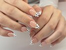 Dot French Nail