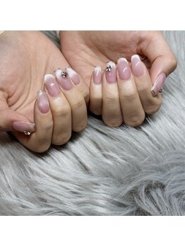 ロイジー(LUIZY)/Ann ネイルデザイン