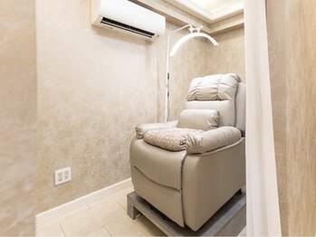 アイリッチ 津田沼店/落ち着きのある半個室空間