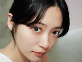 スタジオリット 梅田茶屋町(studio RIT)の写真/仕事帰りに立ち寄れる！21時まで営業◎目元で自信UP☆夜もキレイを叶えよう♪