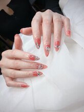 ティナ ネイルスタジオ(Tina Nail Studio)/つける放題チップ　長さだし