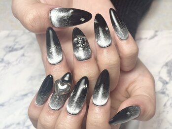 ヘアーアンドネイル ルシア(Hair&Nail Lucia)/カッコイイブラックネイル