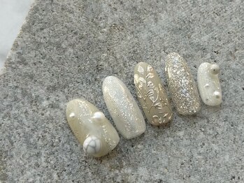 ネイルアンドアイラッシュサロン ミッタ(Mitta)/￥8500-