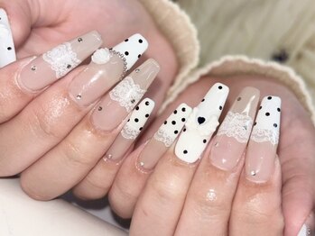 ベーシック ネイルウィザードアカデミー 本厚木店(Basic×NailWizardAcademy)の写真/【ご新規様限定★90分やり放題¥6980】季節感やトレンドを取り入れたデザインはBasicにお任せ♪理想の指先へ
