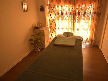 整体 おおとよサロン/