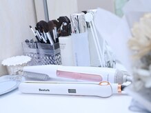 トゥジュール(Toujours)の雰囲気（メイク用品以外にヘアアイロンやドライヤーもご用意があります♪）