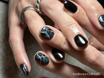 サンブラウン(SUN BROWN)/designed by CHIHARU