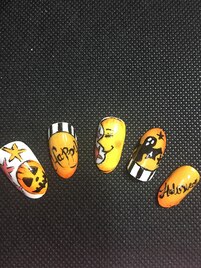 ハロウィンネイル