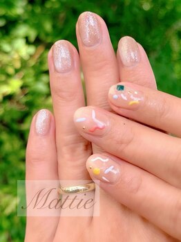 ネイルサロン マッティ(Mattie)の写真/【スピーディー×仕上がり満足度◎】忙しい大人女性にオススメの時短メニューご用意！短い爪でもかわいく♪