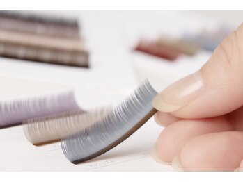 カメリア バイ リラ(Camelia by Lilas)/カラーエクステも豊富！