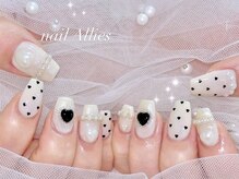 アリーズ(Allies)/ハートドットネイル