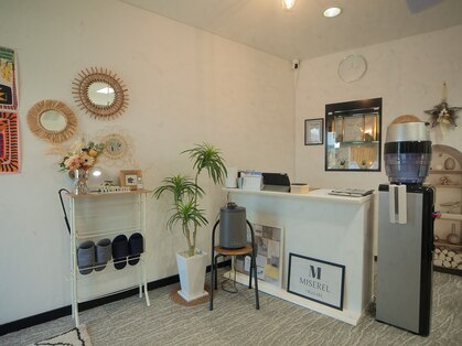 ミセレルオカザキ(MISEREL OKAZAKI)の写真