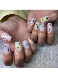 パステルチークネイル