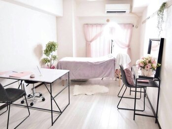 リリーミー(Lily Me)の写真/≪癒されながら綺麗になれる大人女性のための特別空間≫歴10年以上の技術と心配りで仕上げる上質施術＊。・
