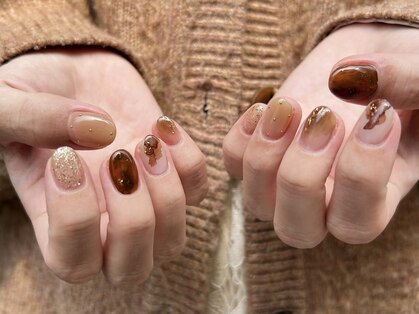 ア―ジュポシェフリル 天神西通り店(age poche Frill)の写真