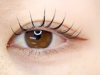 Lys blanc.代々木【まつげパーマ/メーテル/パリジェンヌ/アンドヘルシー/アイブロウ】の写真/平日仕事、買い物帰り『今行きたい』を実現☆アンドヘルシー/メーテル大人気！最新技術でぱっちりeyeへ〇