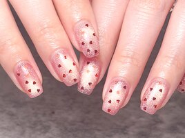 うるうるキラキラハートネイル