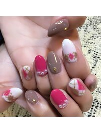 アーガイルでガーリーネイル