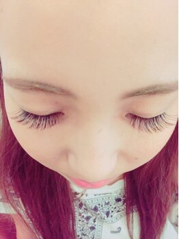 フリルアイビューティ 豊中店(Frill Eye Beauty)/