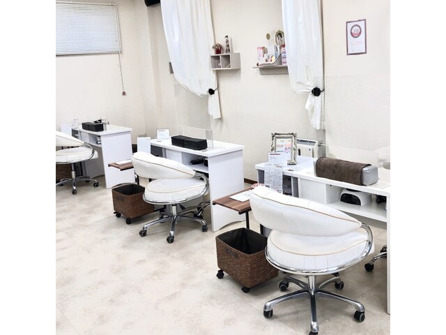 Nail salon Belcrea