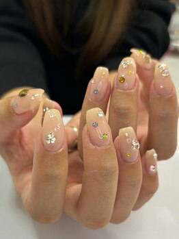 ウズ 和歌山店(UZU)/ビジューネイル