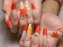 アール(R)/3Dフラワーネイル