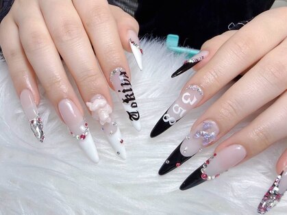 Monica nail salon 松戸店 【長さだし専門店】の写真