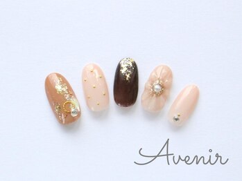 アヴィニール 表参道(Avenir)/キラキラぷっくりお花