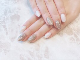 秋冬キラキラネイル