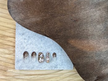 ツメトトノウ/¥7300キラキラ秋ネイル