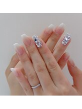 ネイルサロンミキ 横浜(MIKI)/白クリア乳白色長さだしスカルプ