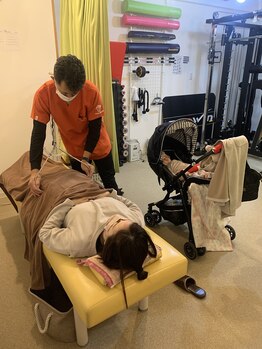 幸治鍼灸整骨院/赤ちゃんと一緒に骨盤矯正