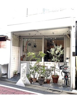 シャルヴィ シャリテ/近所に～２　