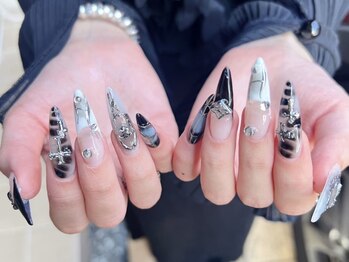 ジュライ(July)の写真/【チップ長さ出し×ワンカラー¥9,980～】クールからゴージャスまで理想に合わせたデザイン！美しい指先へ☆